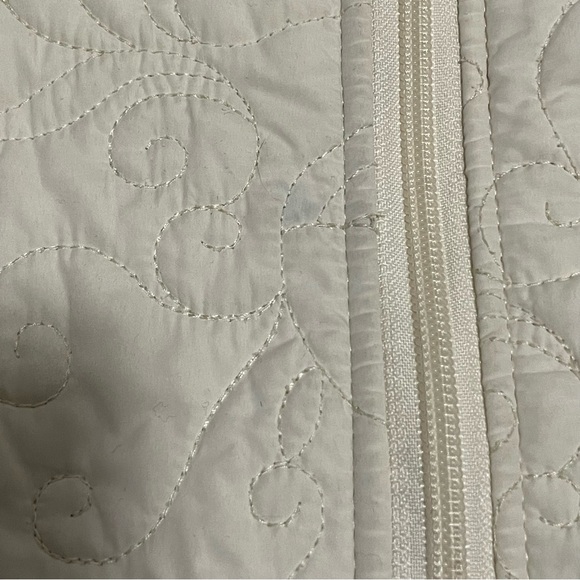 WOOLRICH WOMENS FULL ZIP FLEECE LINED QUILTED JACKET SIZE M COLOUR CREAM - Picture 15 of 16